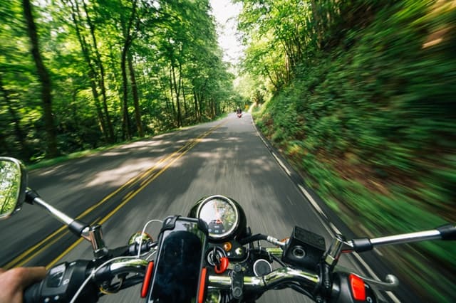 If you have been in a Florida motorcycle accident, lawyer Chris Crawford is your best bet for a maximum settlement.